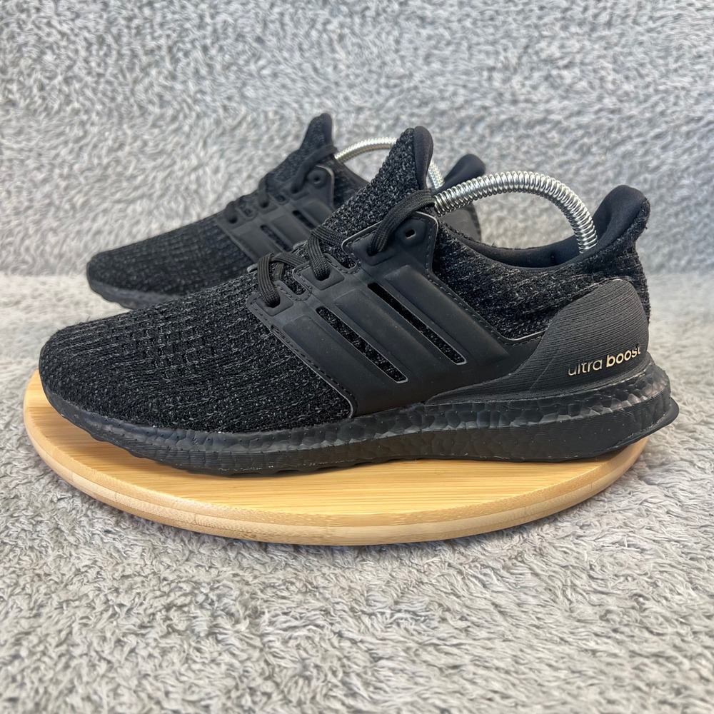 Adidas Ultraboost Triple Black Womens 8.5 Running Gym Athleisure Casual Comfort